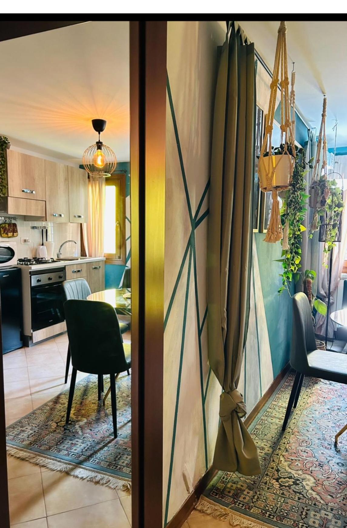 Family House Di Genny E Nicola Small Suite 基奥贾 外观 照片
