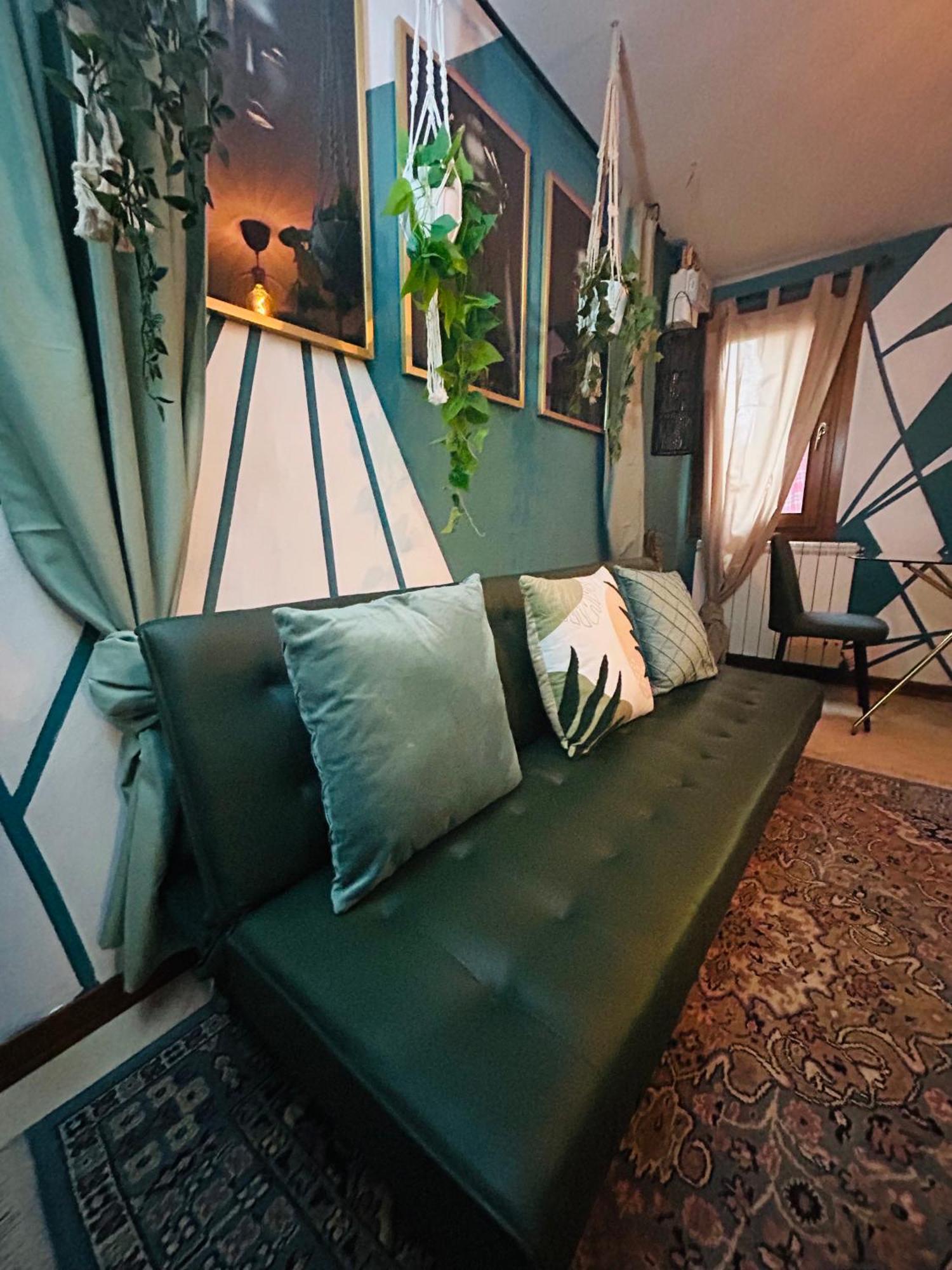 Family House Di Genny E Nicola Small Suite 基奥贾 外观 照片